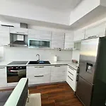 In Διαμέρισμα *