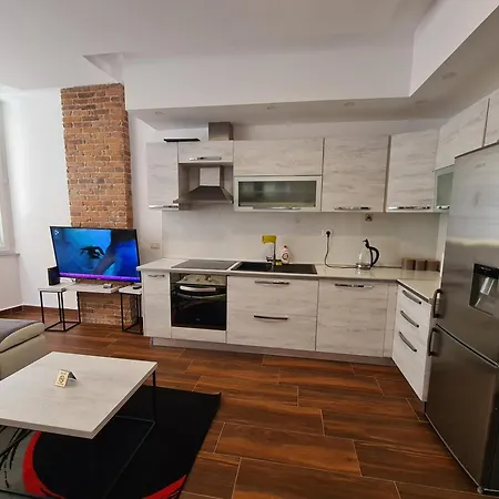 Apartament In *