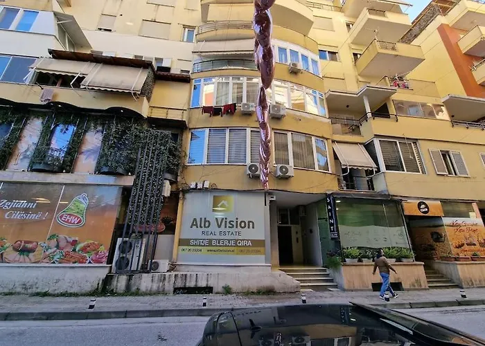 Apartament In *